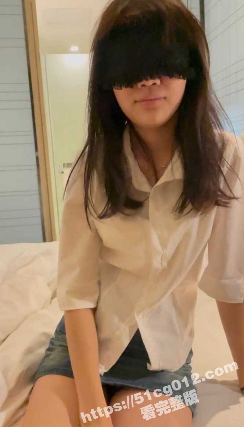 约炮大神 乾隆下江南 通过抖音约炮白衣衬衫极品嫩妹 口交深喉后妹子趴在桌子上被掐脖疯狂后入狂操肉穴 - 51吃瓜网-51吃瓜网