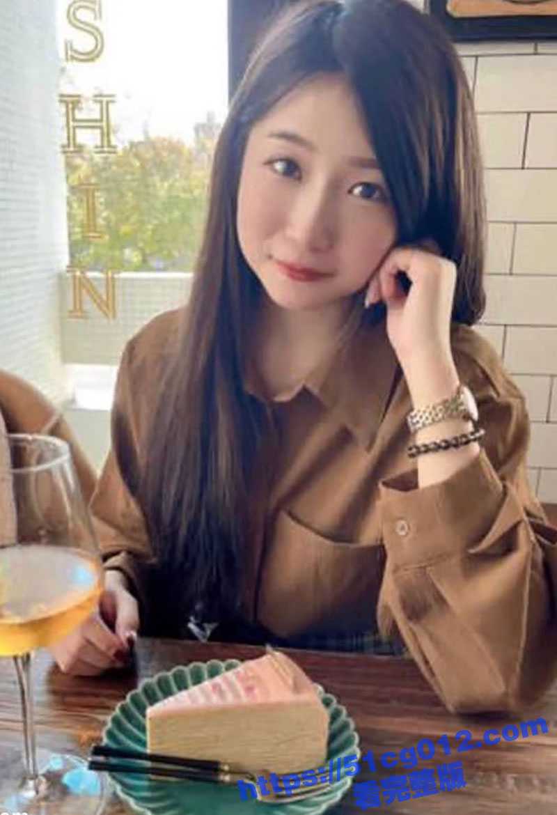 兰州精品良家母狗 马辉 与其炮友的怼脸私拍!那么小的鸡吧居然能让这么极品的眼镜妹帮他吞精! - 51吃瓜网-51吃瓜网