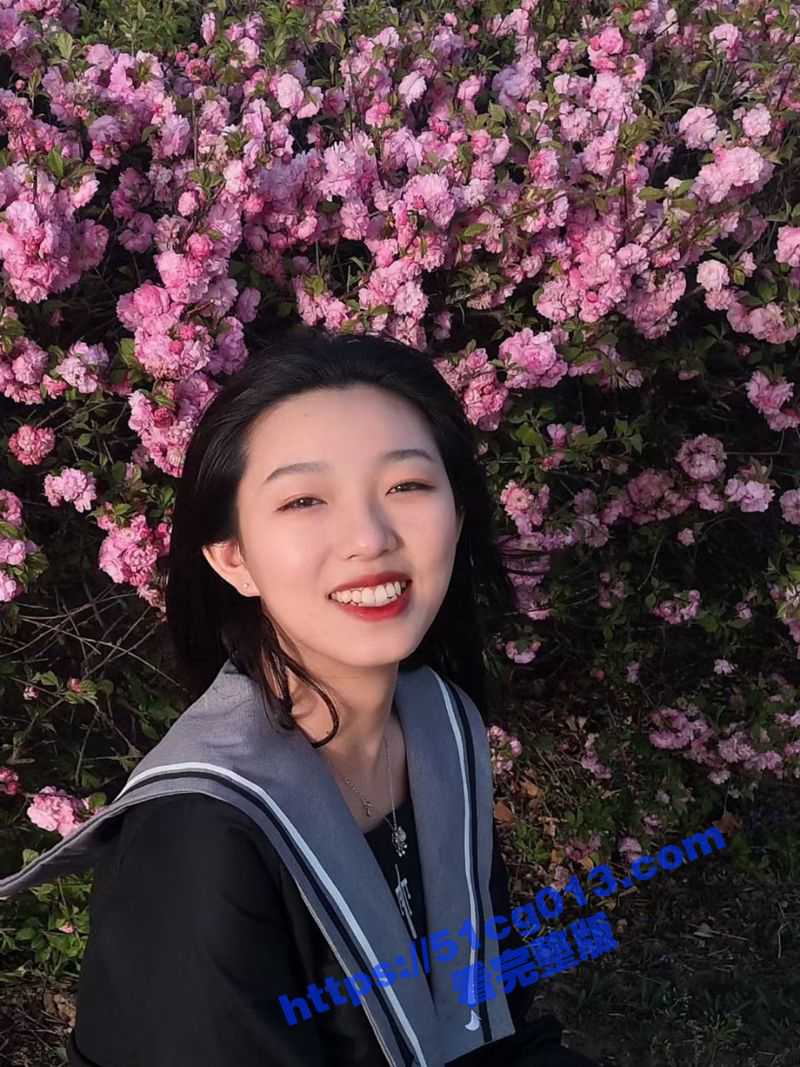 大学生毕业季！实习结束后返校领毕业证偶遇前女友 小骚货开好房叫我过去打毕业炮！ - 51吃瓜网-51吃瓜网