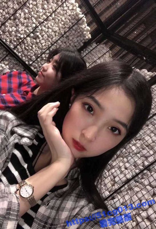 高考结束 这些表面清清纯纯的高中生们都开始放飞自我了！被大神彻底调教成为一只跪在地上的母狗！-51吃瓜网