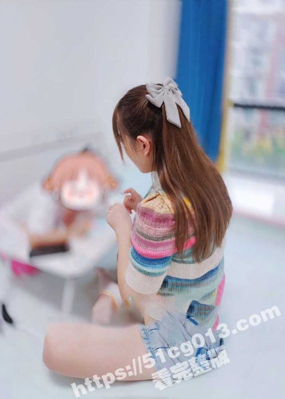 真实姨甥乱伦 念书的帅气小外甥 借宿小姨家  和极品白皙丰满小姨 幸福乱伦生活大合集！-51吃瓜网