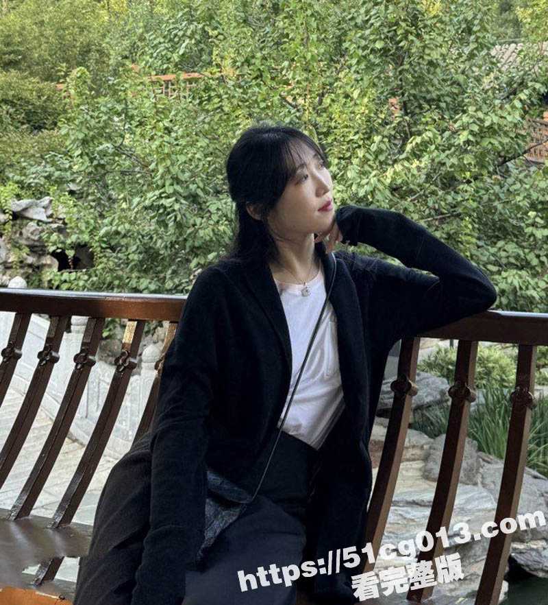 南京师范大学 外国语学院 韩佳昕 超美的极品身材女大学生 露脸性爱自拍被渣男曝光 反差口活一流呻吟销魂 - 51吃瓜网-51吃瓜网