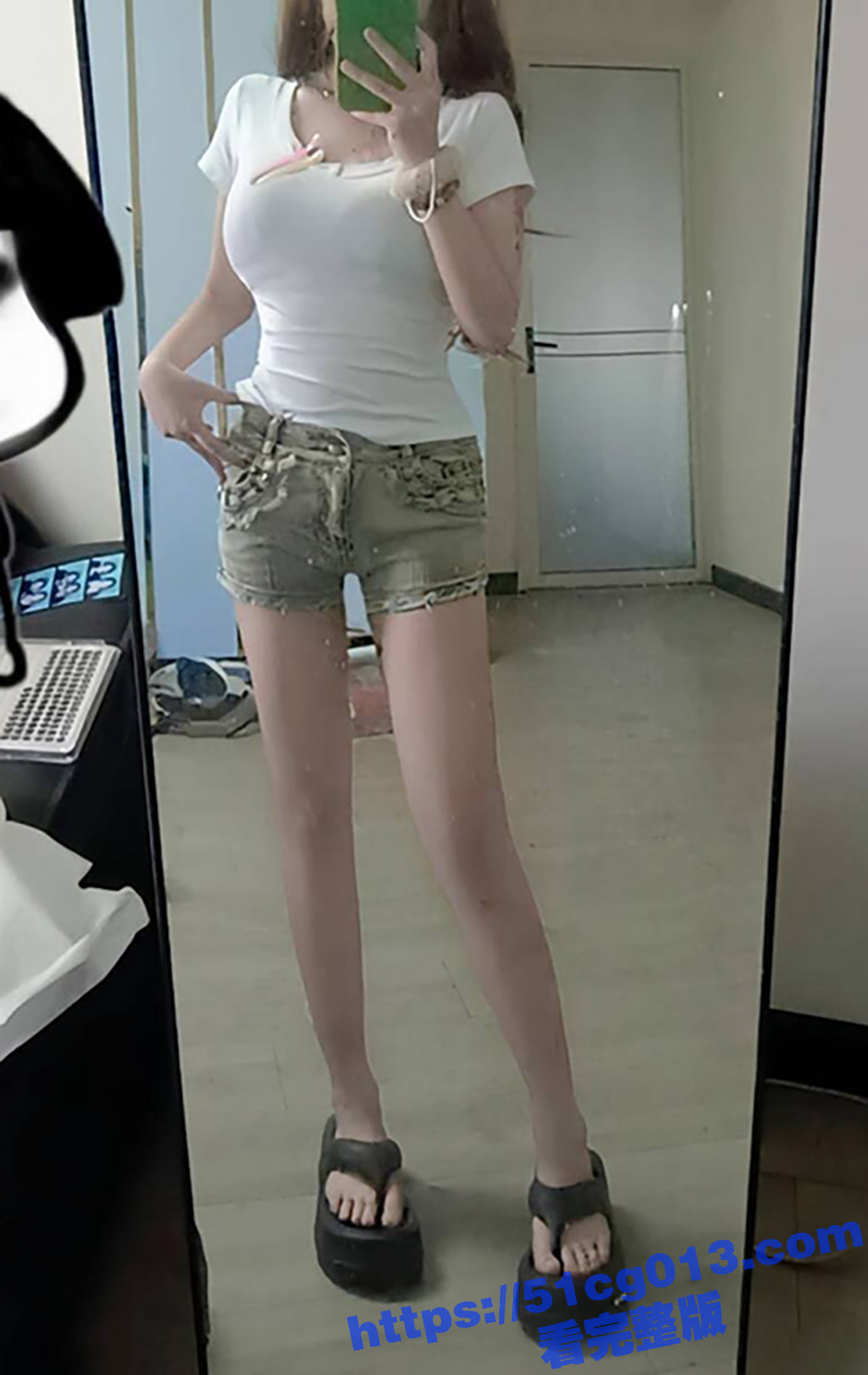 京圈的高富帅大神 约啪各路极品妹子集合 操逼各种学生妹少妇 从没花过钱 还手把手教徒弟钓鱼 - 51吃瓜网-51吃瓜网