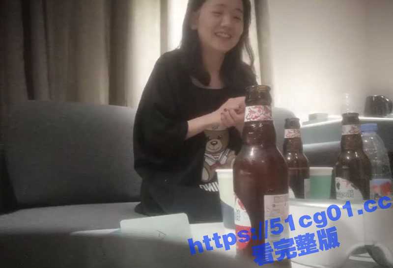 良家人妻少妇 酒店初试私密男式Spa 全裸享受男技师的爱抚挑弄！一会就出了好多水 忍不住还是操了-51吃瓜网