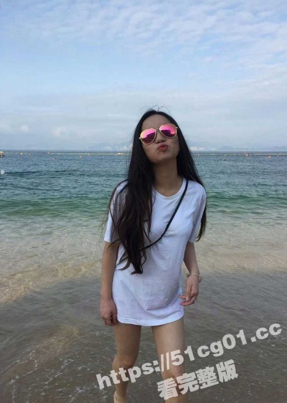 清纯四眼妹  晚上被主人调教成淫荡sm母狗 被大屌爆口 然后再无套中出 肥穴淫水超多！-51吃瓜网