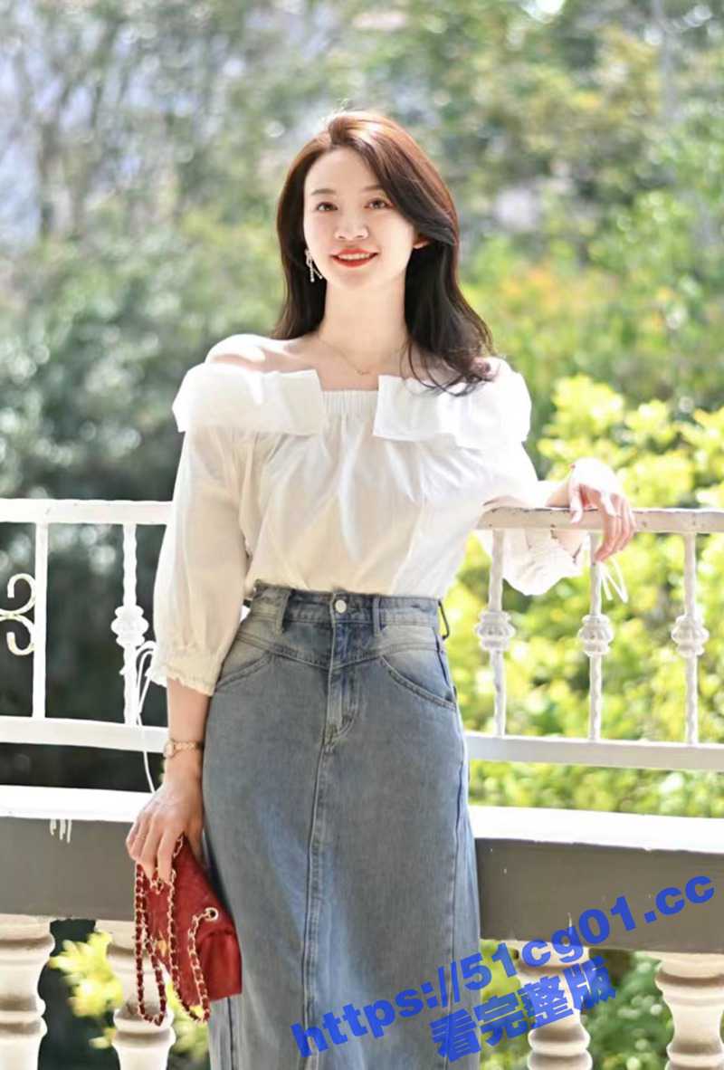 强上第一次见面的反差美女相亲对象!牛仔裙黑丝诱惑既害羞又想要 被男子无套深插呻吟不止! - 51吃瓜网-51吃瓜网