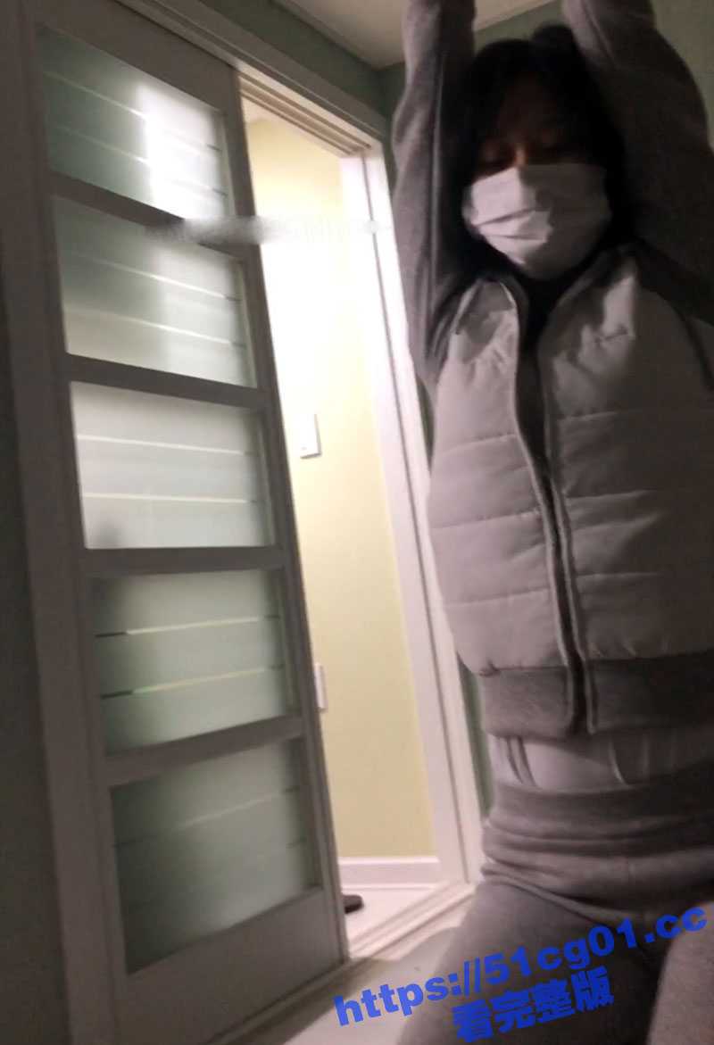 清纯且高冷的美女大学生被金主爸爸用金钱轻松拿下包养！调教开发成专属小母狗！ - 51吃瓜网-51吃瓜网