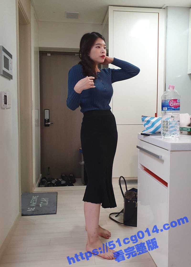 韩国经理把公司女下属调教成性奴隶 酒店内花样玩弄 胸前那两个大奶超级抓人眼球！ - 51吃瓜网-51吃瓜网