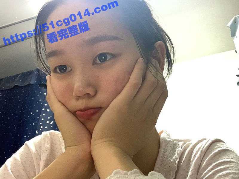 湖南师范音乐学院21届毕业生 刘雨芳 宿舍双道具玩弄肉穴 平日里的眼镜乖乖女 没想到私下这么饥渴淫荡-51吃瓜网