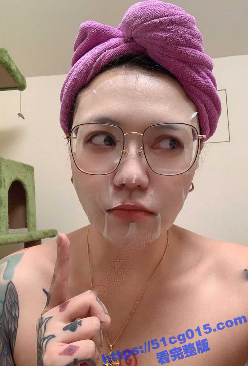 台湾酷爱纹身的御姐气质平面模特 miya 平日里高冷无比的她 私底下竟然是条反差骚母狗! - 51吃瓜网-51吃瓜网