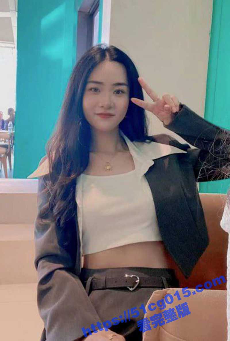 姐弟乱伦 初为人妻的表姐太有女人味 约饭约到酒店爆操表姐的骚屁股 还提出想玩3P！ - 51吃瓜网-51吃瓜网