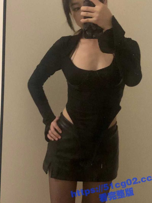 山东极品文员反差婊 身高虽然只有162 但身材比例特别好 背着老公出来偷情 毒龙上位疯狂摇动-51吃瓜网