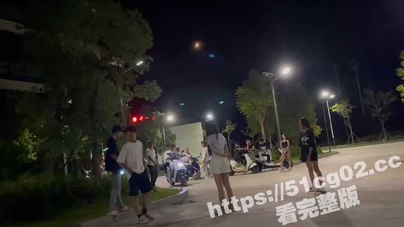 t0版本小仙女也要逆风啦!福建小仙女跺脚撒娇却换来小伙一记飞腿 接着又被摔在地上踩头踹肚-51吃瓜网