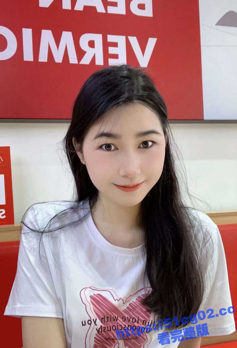 佛山高颜值纯欲反差美女 张琳娜 3P性爱私拍流出！多人同操还要在外面偷吃 男友知道后将其曝光！ - 51吃瓜网-51吃瓜网