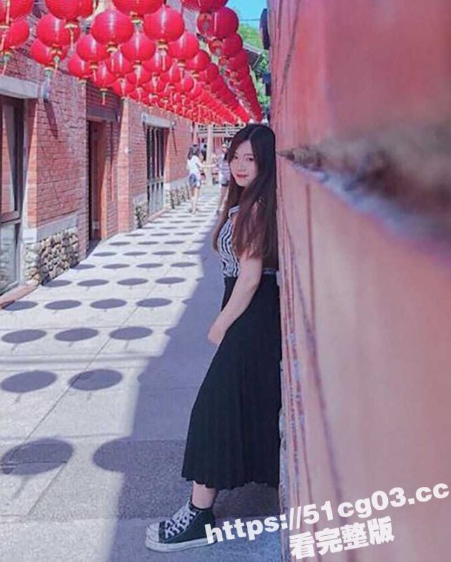 颜值清纯的邻家妹 这才是初恋的感觉 极品美女私下极度反差 一线天馒头逼操着爽翻了-51吃瓜网