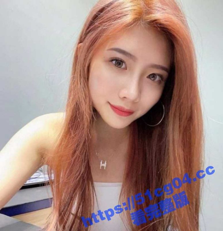 台湾脸书博主 像花一样幸福 给金主私拍泄密 校花级别的女神 骚逼非常粉嫩！-51吃瓜网