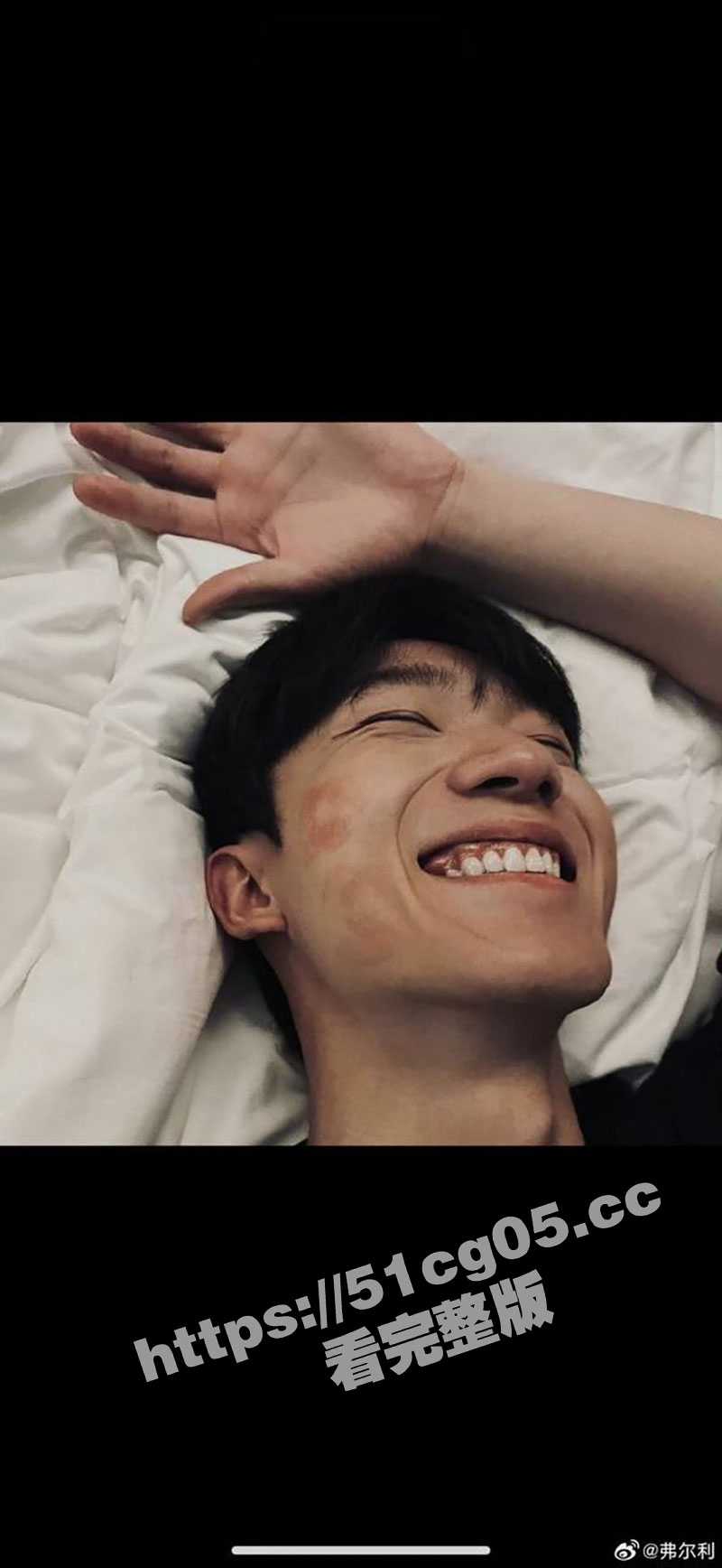 抖音73w粉男网红弗尔利青春洋溢的帅气男塌房善于白嫖感情方面混乱多次脚踏N条船 - 51吃瓜网-51吃瓜网