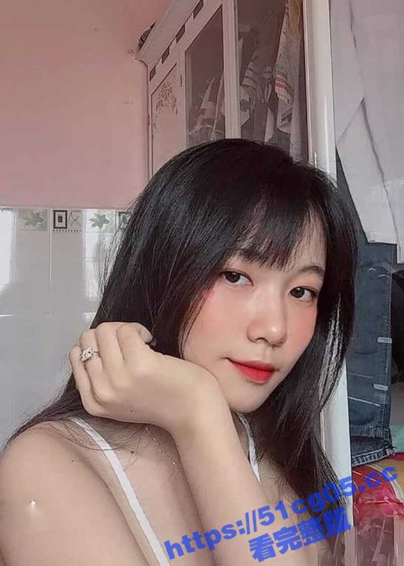 香港反差御姐女研究生 aibily 文凭越高 反差越大！完美露脸性爱视频全网泄密！-51吃瓜网