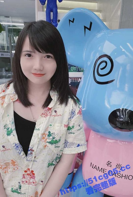 马来西亚情侣自拍泄密 超嫩白虎馒头逼学生妹夹得男友受不了 这种户型的馒头穴包裹性最强-51吃瓜网