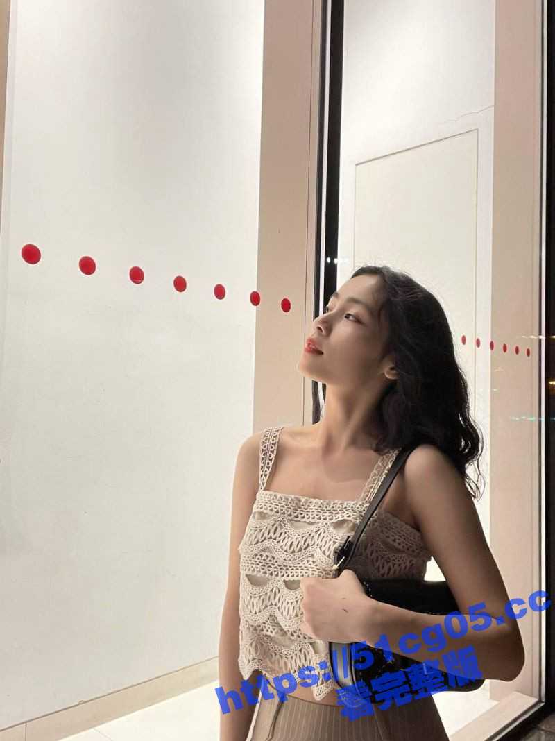 极品高颜值母狗反差婊 李彤彤 被无套狂干 白浆都被操出来了 明明很舒服却摇头喊不要呀 - 51吃瓜网-51吃瓜网