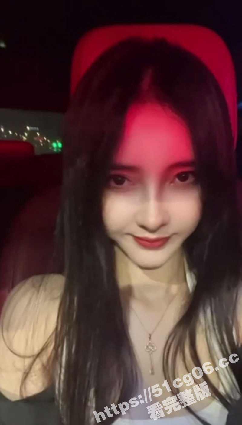 瓜友投稿曝光自己的骚货女友 ！ 骚货女友喝醉后让我把她跳裸舞的视频发网上让大伙点评 看她够不够骚 - 51吃瓜网-51吃瓜网