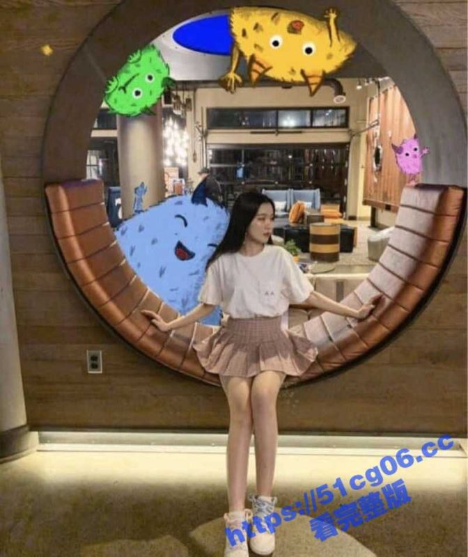 上司用大肉棒征服新来的女同事 各种姿势猛操她的小嫩B完美露脸！-51吃瓜网