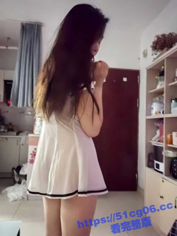 广东36D大奶骚妇高华琴 身材纤细的风骚母狗 用嘴当飞机杯 被暴力深喉猛插 最喜欢玩多人群p-51吃瓜网