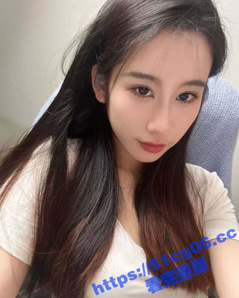 颜值瑜伽美女被金主保养 小穴被金主爆操输出流出超多淫水 最后口爆吞精 射了满满的一脸精液 看着好爽 - 51吃瓜网-51吃瓜网