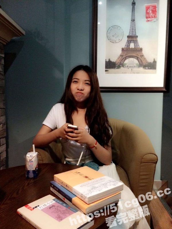 四川反差婊顾盼盼 军训完被教官带到酒店开房操逼 微胖身材操起来才是真正的极品！-51吃瓜网