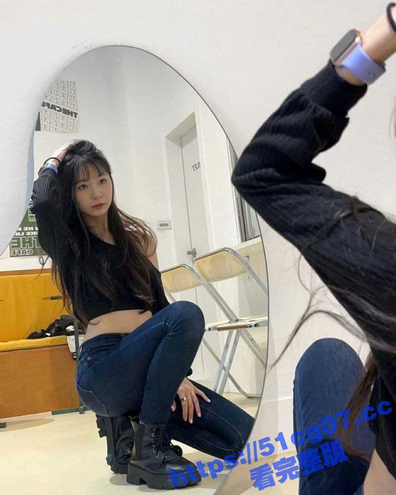 大神约啪极品馒头逼台妹 摸奶子挑逗 妹子一脸娇羞受不了的样子 后面竟然爽到说不要不要! - 51吃瓜网-51吃瓜网