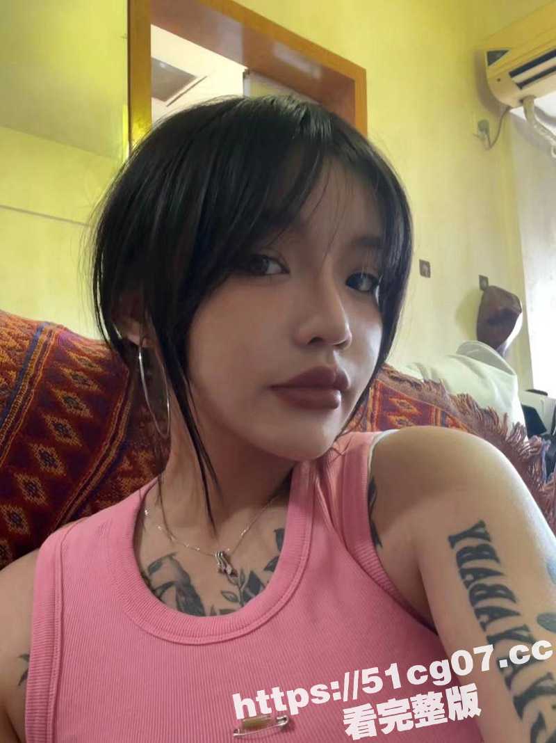 独家曝光 四川绵阳梁晶 F奶的长腿极品骚货 丰乳肥臀身材一流 最爱吃大鸡巴和被爆操的快感 - 51吃瓜网-51吃瓜网