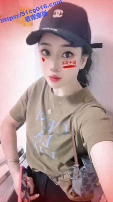 独家曝光福州气质极品女神 新婚一年就忍不住去做鸡 身穿各种情趣衣服服务男人 巨乳肥臀非常诱惑-51吃瓜网