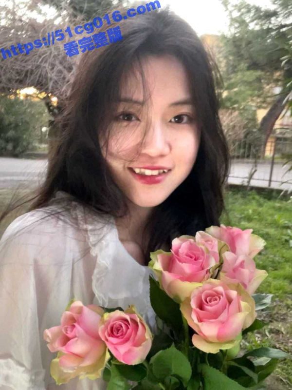 摄影大神约拍江西科技学院郭亦瑶 搔首弄姿的样子忍不住兽性大发 带到废弃教学楼后入！-51吃瓜网