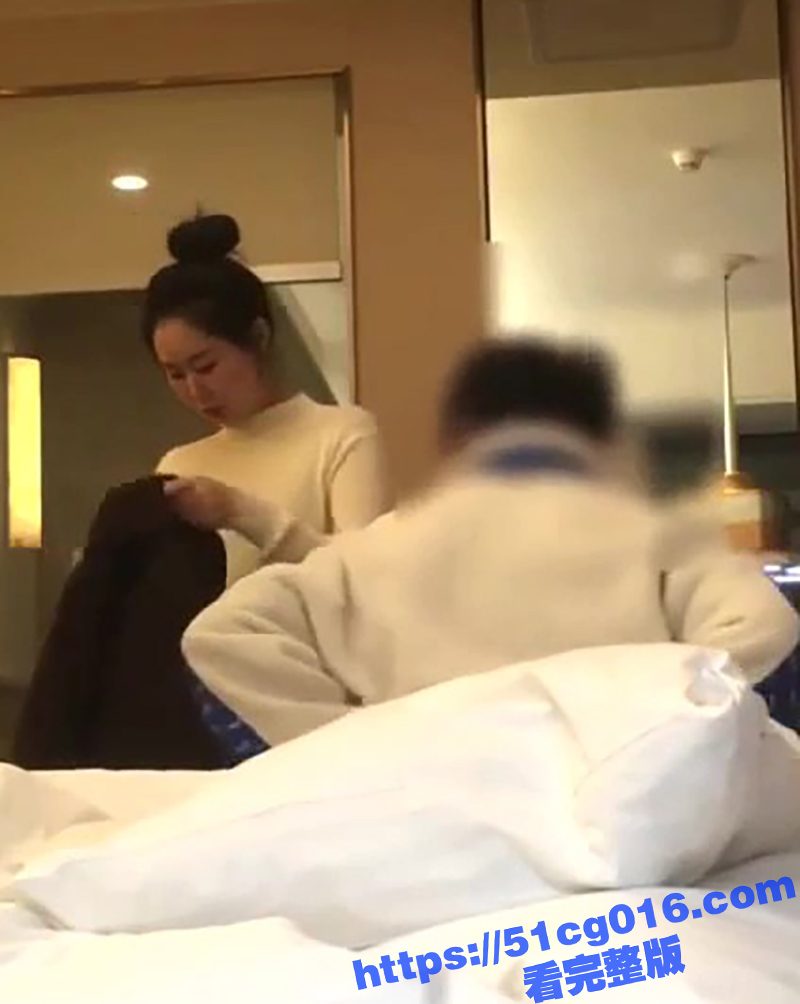 气质健身女教练 出轨偷情男学员 有着男友还出来约炮偷腥 健身的女人就是好 不仅性欲强身材好 而且还抗操 - 51吃瓜网-51吃瓜网