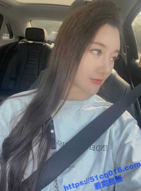 深圳宝安高颜值素质御姐 童童 不雅私拍泄露 身穿情趣内衣乳交口交啪啪身材太顶了-51吃瓜网