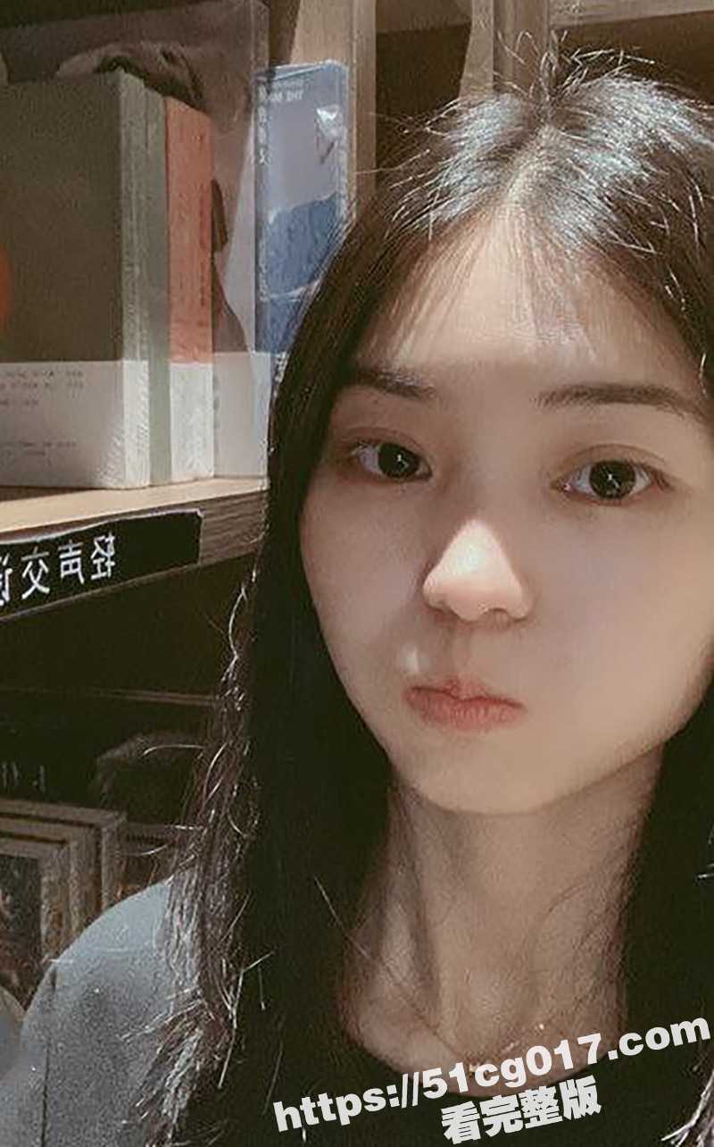 重庆反差婊郭梦恬 身材一流的长腿美女 但却是个大黑逼 这得让多少人操过 才能变成这样啊 - 51吃瓜网-51吃瓜网