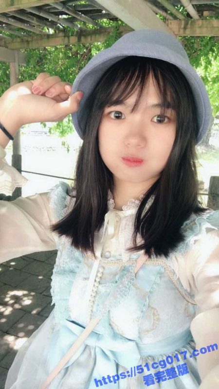 云南研究生母狗王梦茜 性爱视频遭男友曝光 这大黑逼看起来就很泻火 学历越高越淫荡啊-51吃瓜网