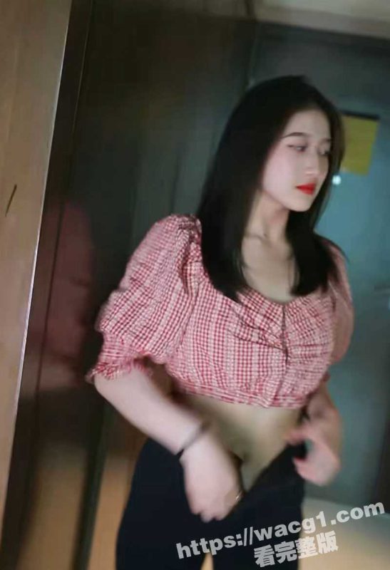 非常有气质的白月光艺术生为你全裸舞蹈！阁下要理智的欣赏美女 请放松你的老二！-51吃瓜网