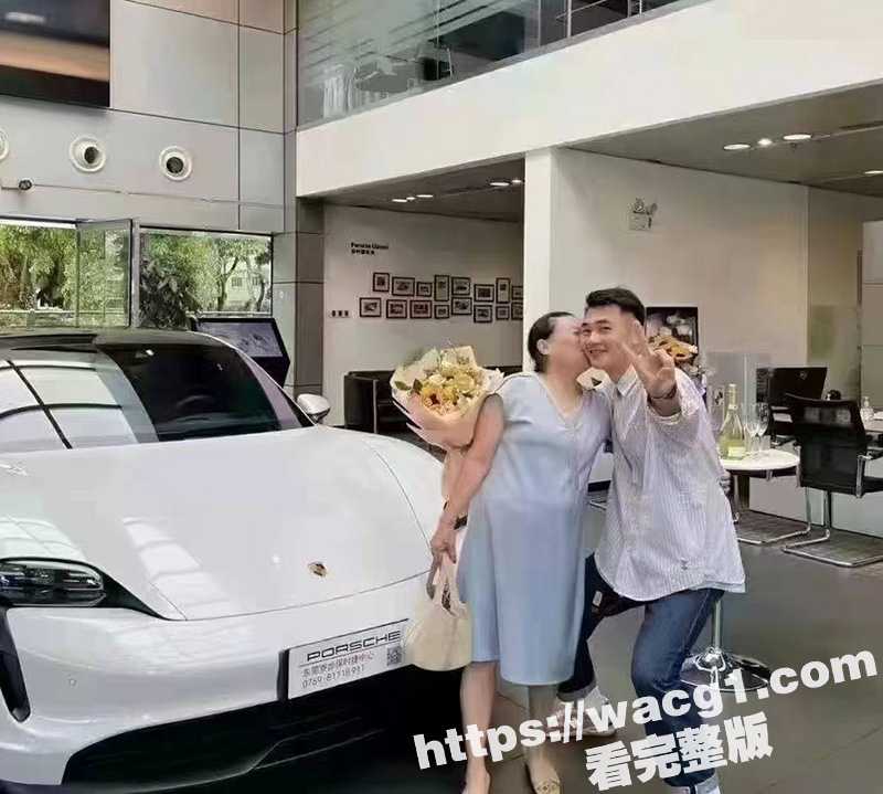 帅哥傍富婆 直接走上人生巅峰 真正的爱情不分年龄 主要是爱姐姐的气质 刚好在身体最好的年纪遇到你-51吃瓜网