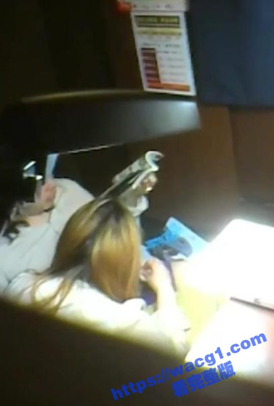 武汉大学高材生情侣 自习室野战 小姐姐女上位骑乘榨精 完整偷拍视频流出-51吃瓜网