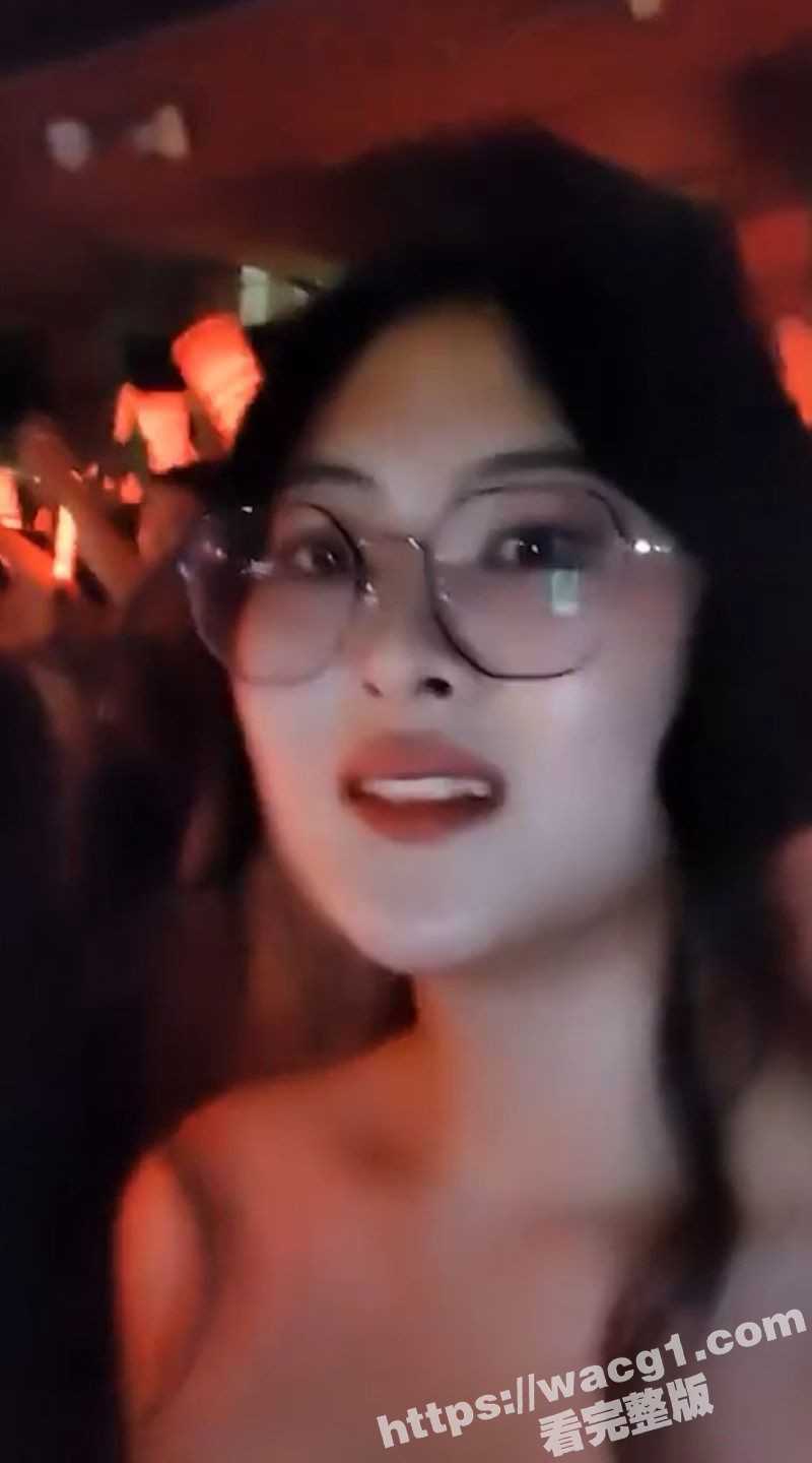 我不是很懂唱歌 这个妹子唱的怎么样啊 感觉气势还是非常足的 建议声音调小点 - 51吃瓜网-51吃瓜网