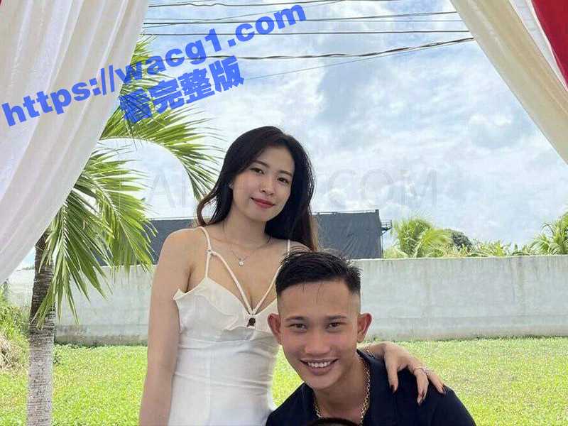 泰国淫荡夫妻 为寻刺激在户外口交 镜子前拔枪后入 夫妻俩的表情一个比一个骚 真是天造地设的一对-51吃瓜网