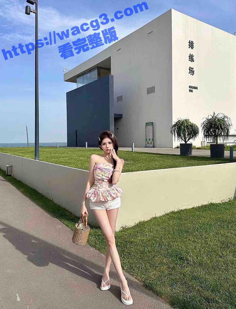 媚黑贱货 反差母狗给黑人操 在电梯迫不及待的撅起屁股给黑人后入 黑人操逼就是猛 大力出奇迹!! - 51吃瓜网-51吃瓜网