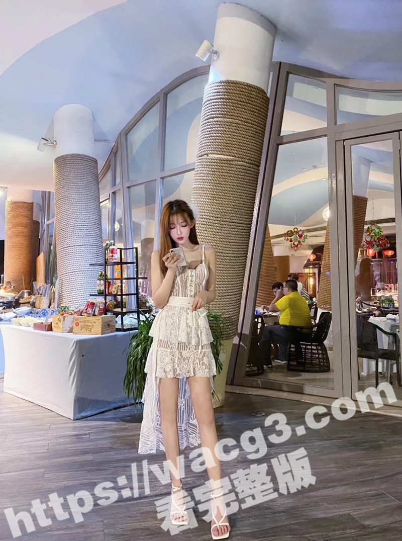 小鲜肉与175CM的高挑长腿女友做爱自拍 微信聊天记录残遭泄密 骚货还是个潮喷体制 简直极品！ - 51吃瓜网-51吃瓜网