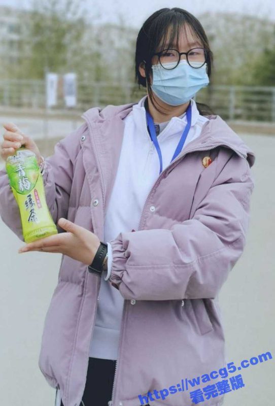 青海师范大学21岁女大李娇娇 眼镜反差婊被炮友各种玩弄 格言竟是“没有爱的做爱不算出轨”！-51吃瓜网