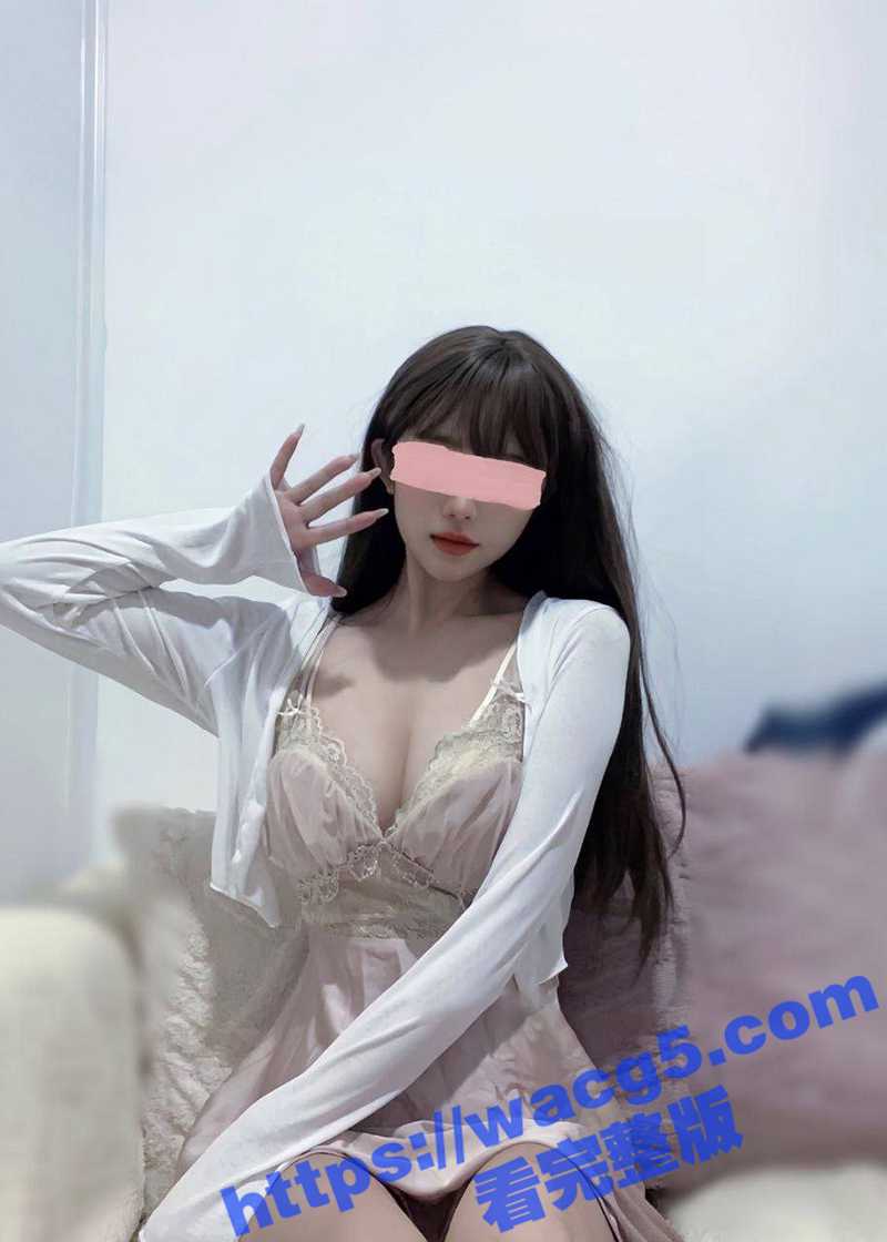 传媒学院系花 王欣萌 在外网做福利姬 土豪高价举牌私定 粉乳嫩穴道具自慰喷水 此等可爱小尤物让人实在顶不住! - 51吃瓜网-51吃瓜网