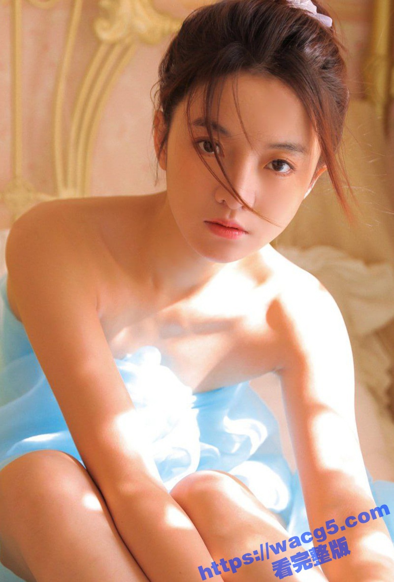 四川美术学院反差学生妹 被金主花式调教 无情掐脖捏奶 暴力打桩抽插! - 51吃瓜网-51吃瓜网