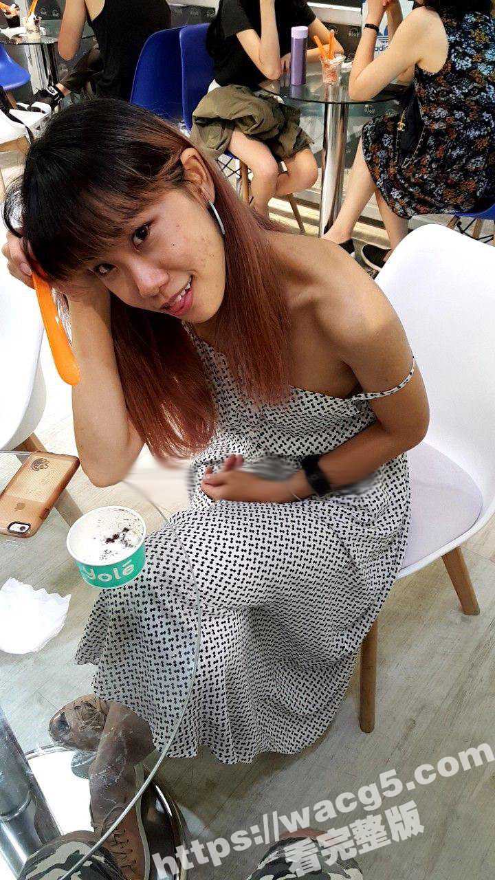 思想开放的大学生小七酱 户外人前露出 口交吞精自拍露脸非常开心 反差感极强 - 51吃瓜网-51吃瓜网