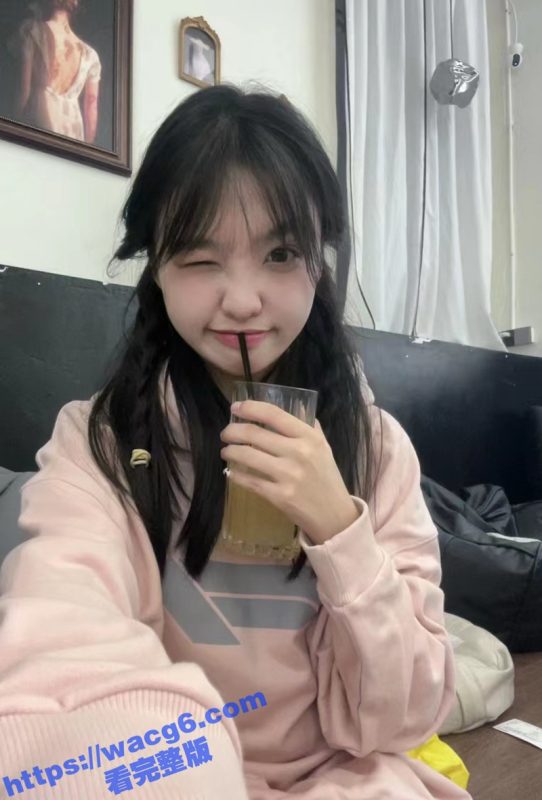 后入双马尾学生妹女友 连吃肉棒的样子都很可爱 无套爆肏颜射口爆!-51吃瓜网