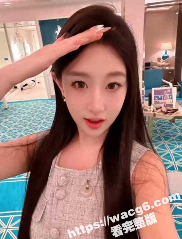 超性感反差骚女友 身材极品皮肤白嫩 腰臀比真是绝了 骚母狗全裸自慰 展示自己的绝美身材-51吃瓜网